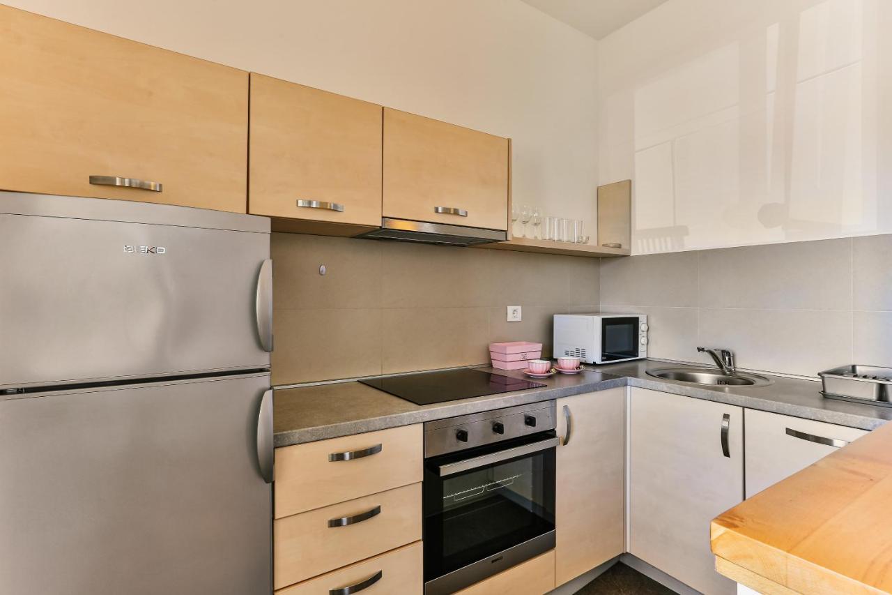 Montesun Apartments Budva Luaran gambar