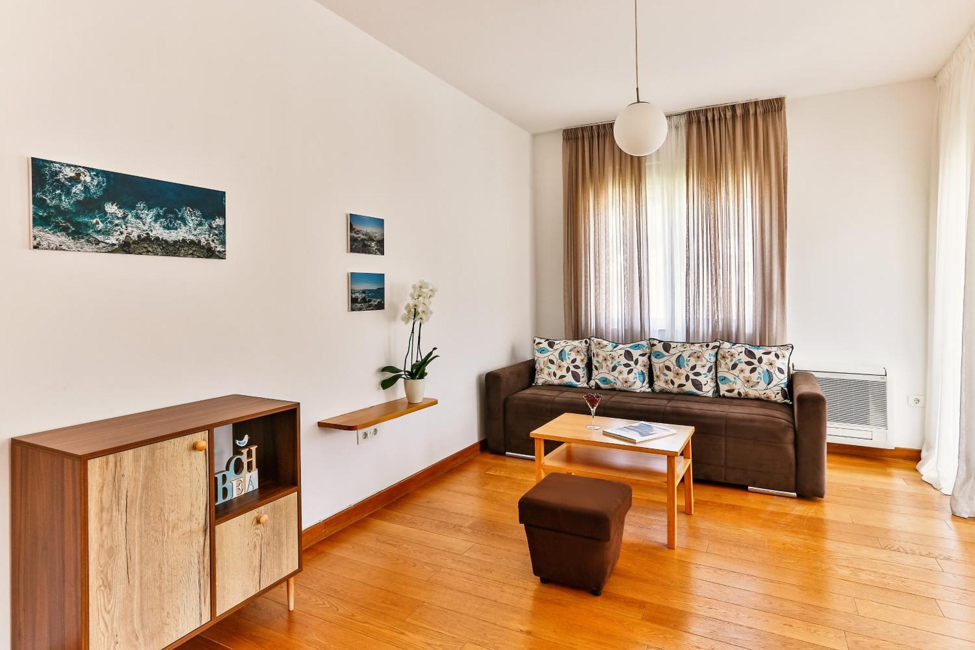 Montesun Apartments Budva Bilik gambar