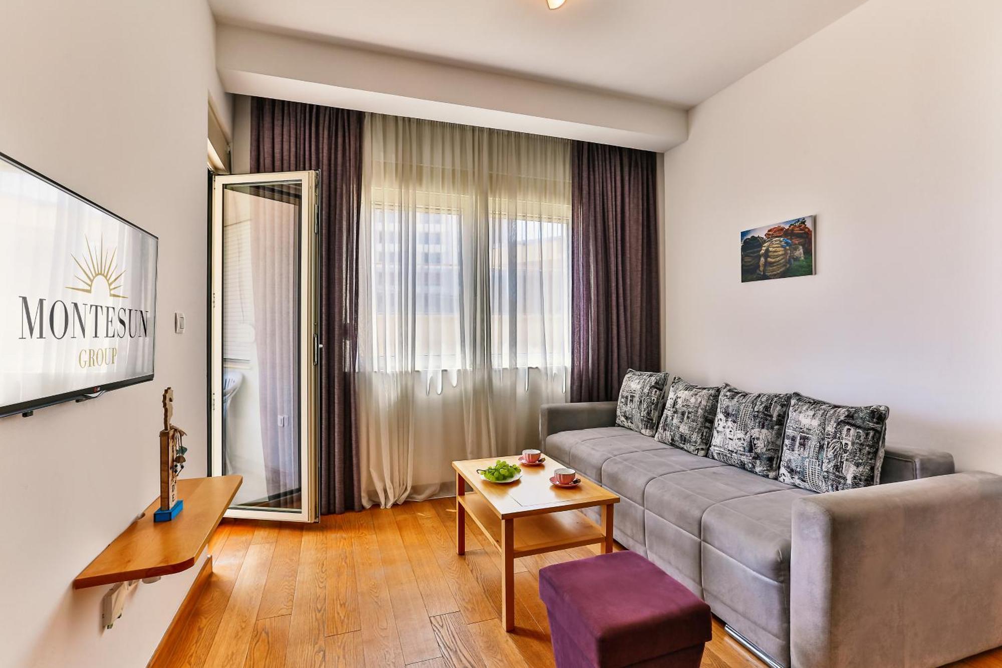 Montesun Apartments Budva Bilik gambar