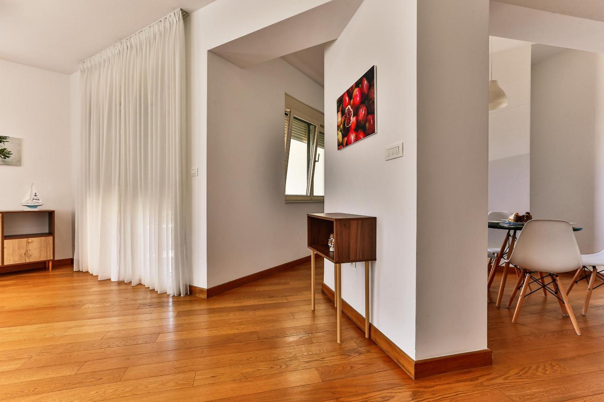 Montesun Apartments Budva Bilik gambar