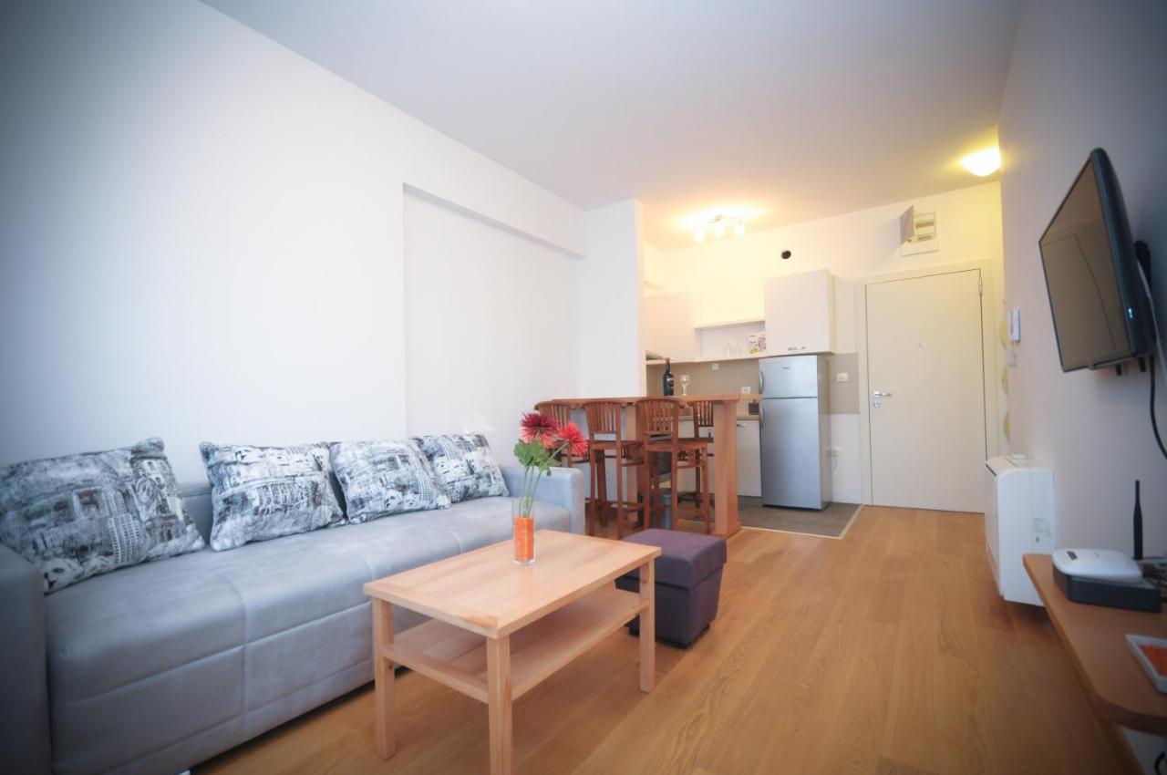 Montesun Apartments Budva Luaran gambar