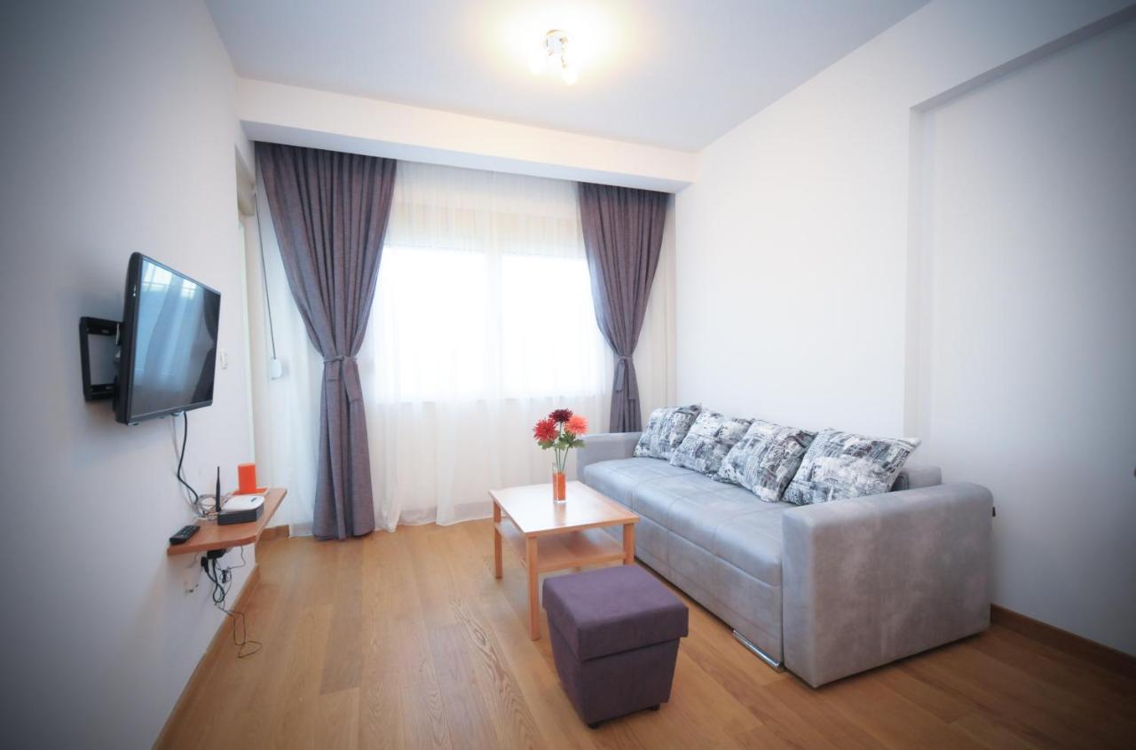 Montesun Apartments Budva Luaran gambar